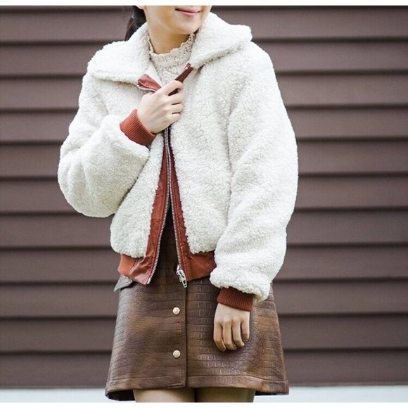 Blank NYC Jacket Faux Sherpa Leather Trim Beige Brown Full Zip - Picture 4 of 15